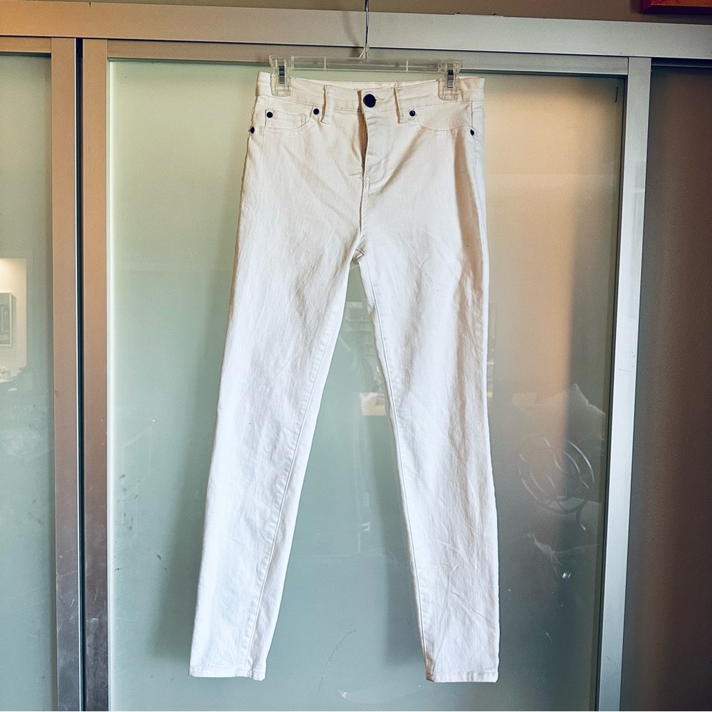 Life In Progress White Skinny Jeans Size 28